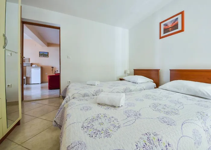 Tanja-3 By Interhome Apartament
