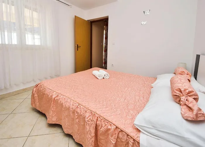 Tanja-3 By Interhome Apartament